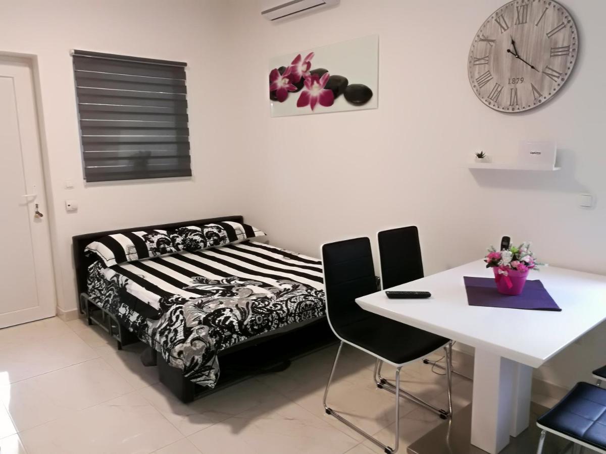 Roberto Apartment Bacina ภายนอก รูปภาพ